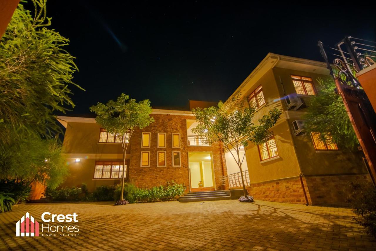 Crest Homes Uganda Kitende Екстер'єр фото
