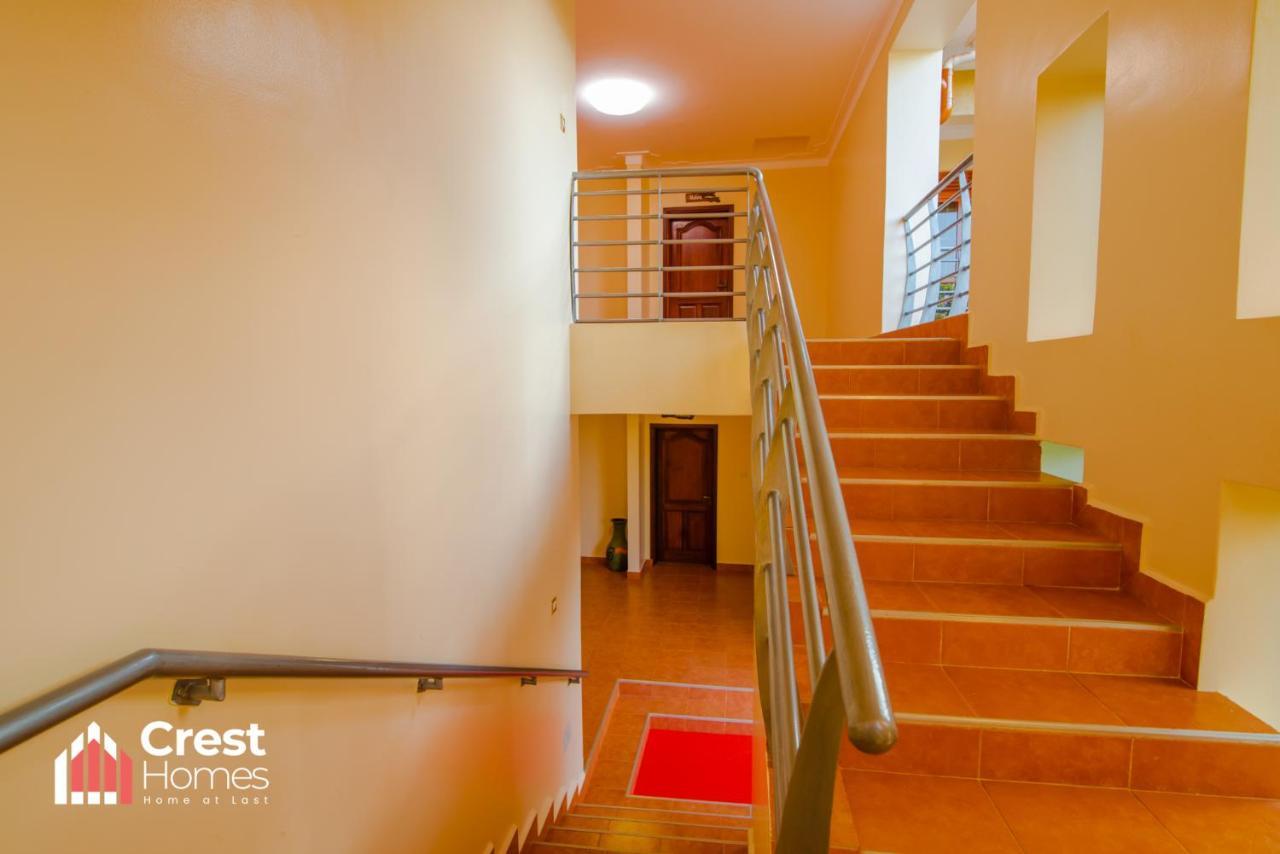 Crest Homes Uganda Kitende Екстер'єр фото